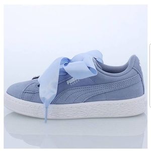 sky blue puma suede